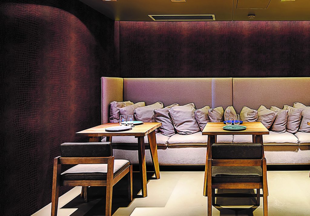 Interior Film Benefits for Designers | Interior Design Materials 5 Vinyl Crocodile Emboss