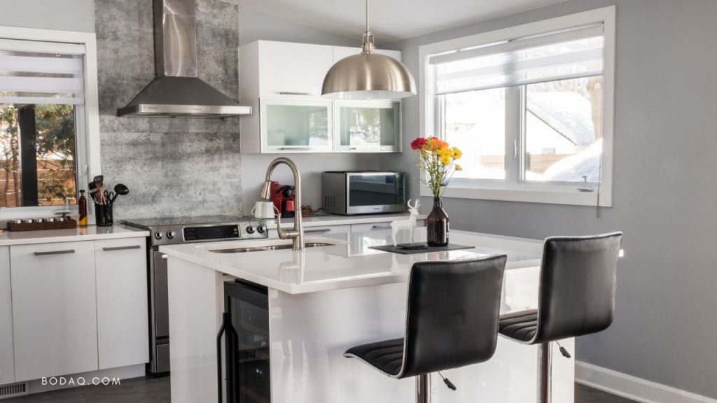Mini kitchen island