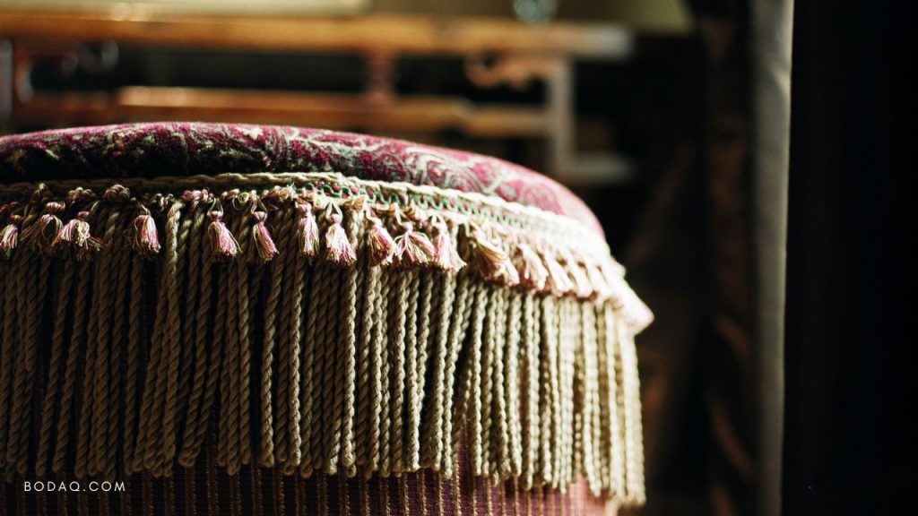 Design Trends 2024: Crafting Elegance in Every Detail 9 Furniture with fringe